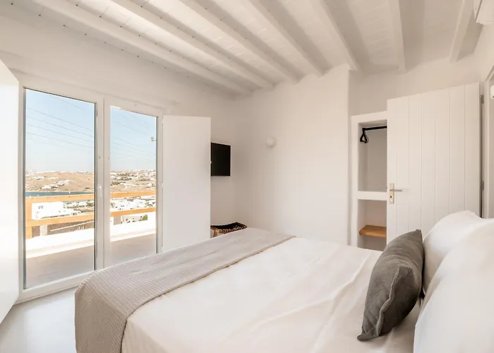 Ryous St John 아파트호텔 3*