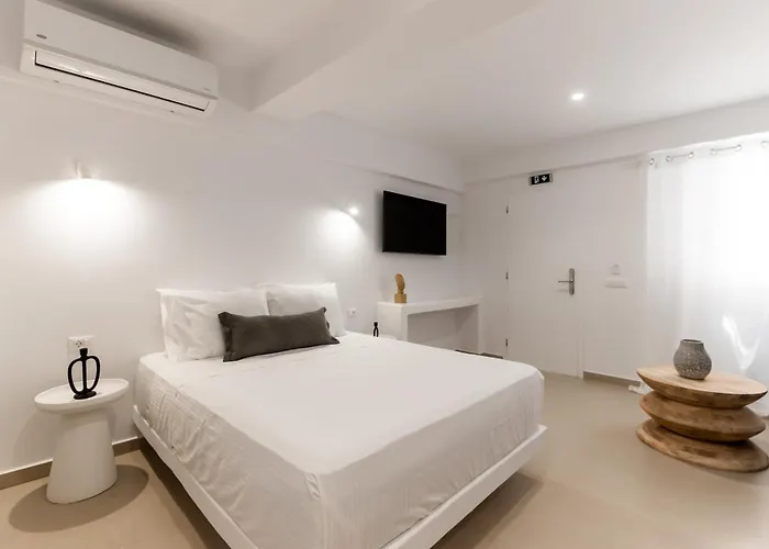 Ryous St John Hotel apartamentowy 3*