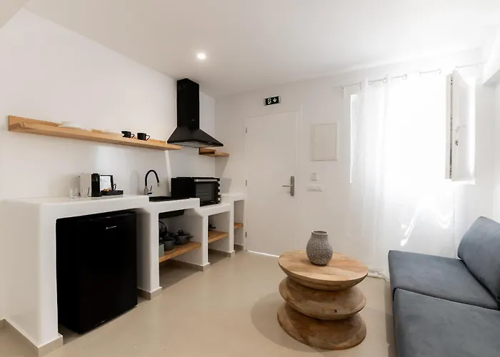 Hotel apartamentowy Ryous St John Agios Ioannis Diakoftis