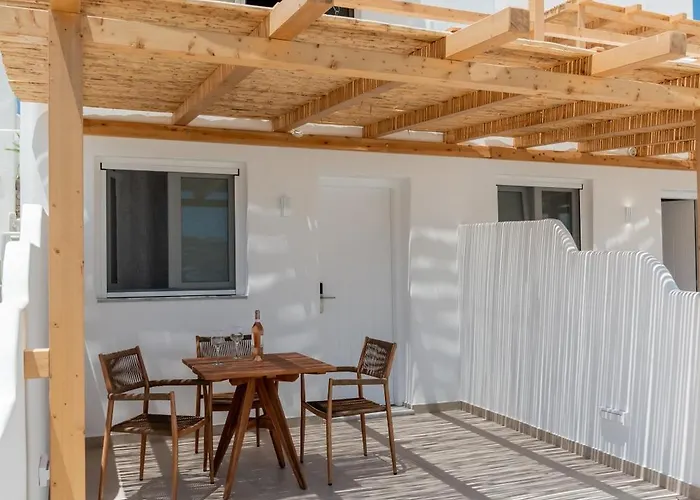 Hotel apartamentowy Ryous St John